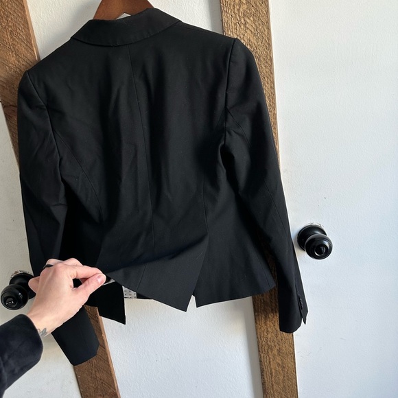 Like New Ann Taylor Women's Long Sleeve Single Button Blazer Business Black Sz 0 - Picture 14 of 16